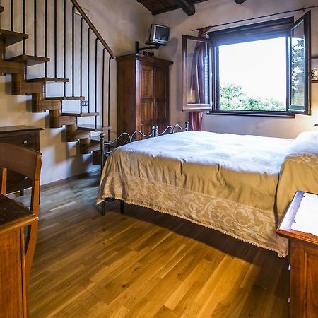 ピネート Agriturismo Col Morino Bed & Breakfast エクステリア 写真