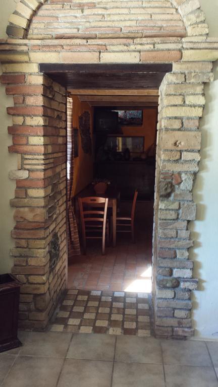 ピネート Agriturismo Col Morino Bed & Breakfast エクステリア 写真